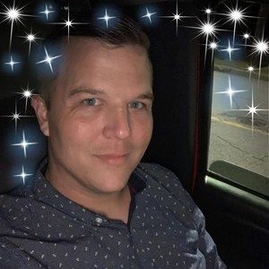 Meet your Posher, Corey